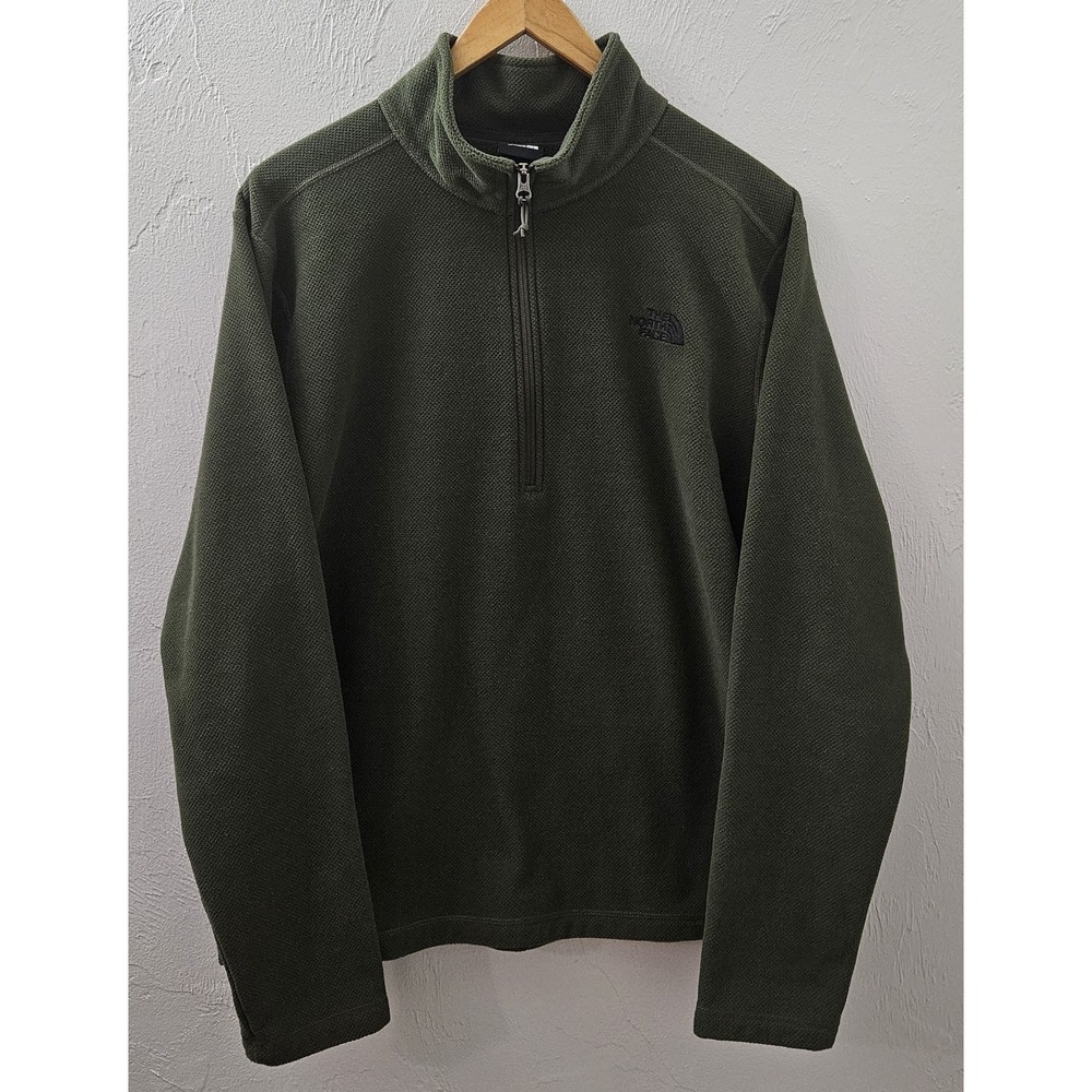 The North Face Men's Dark Green 1/2 Zip Long Sleeve Pullover Men's Size XL
